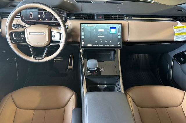 New 2026 Land Rover Range Rover Sport Dynamic SE AWD/4WD image 12