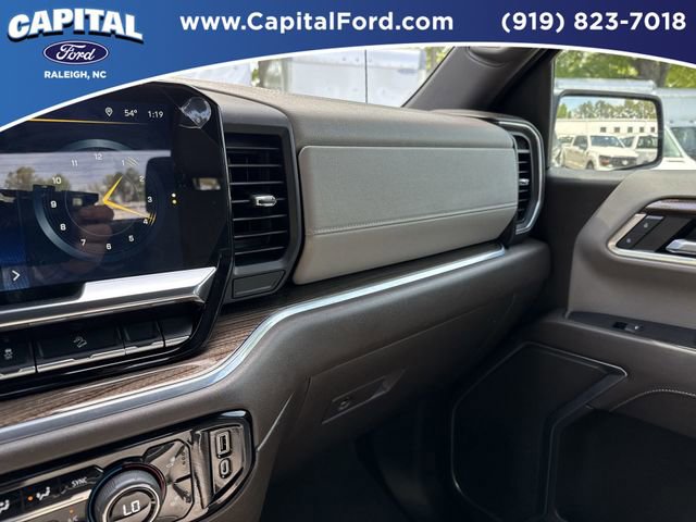 Used 2022 Chevrolet Silverado 1500 LT w/ Z71 Off-Road Package image 27