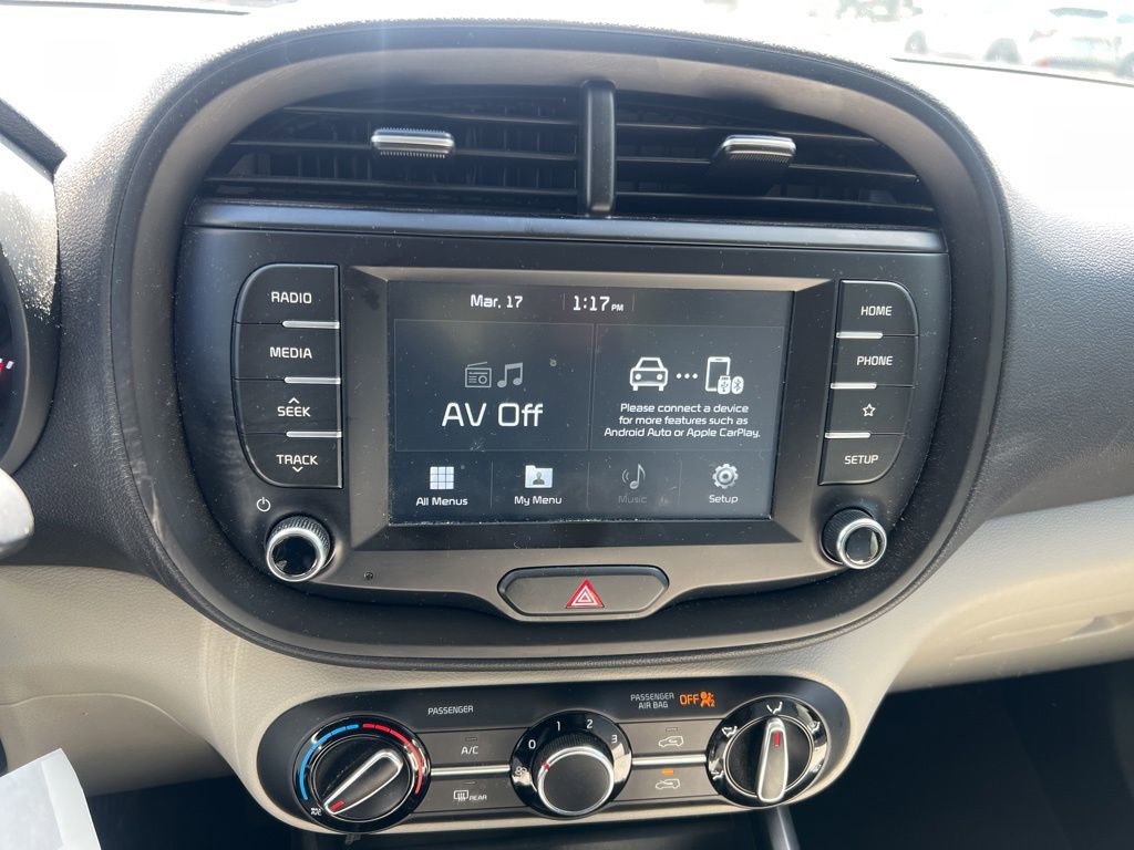 Used 2020 Kia Soul LX image 28