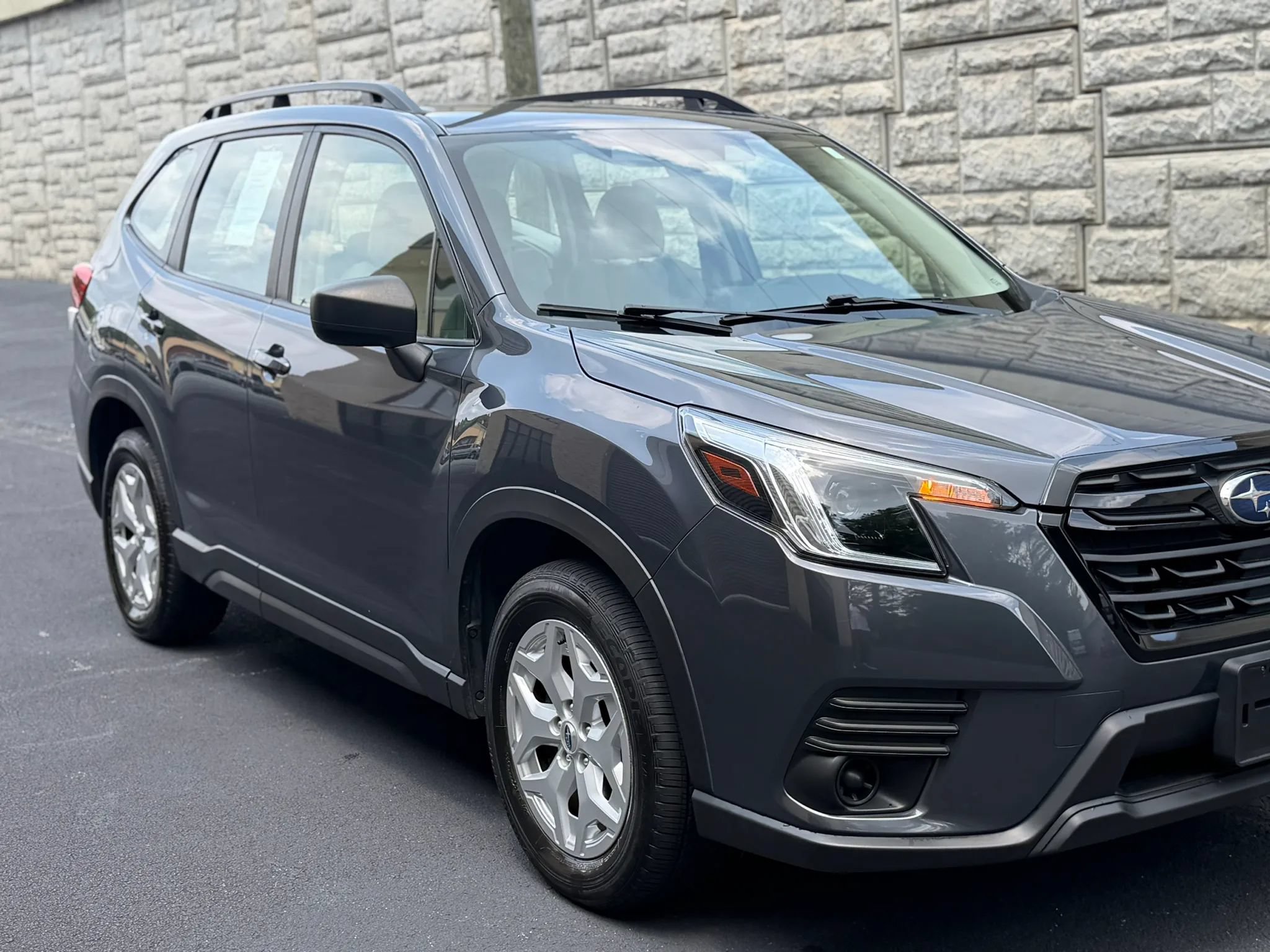 Used 2023 Subaru Forester AWD/4WD image 40