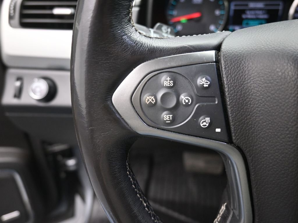Used 2018 Chevrolet Suburban Premier image 7