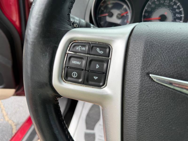 Used 2014 Chrysler 200 Limited w/ Sun/Sound Group FWD image 20
