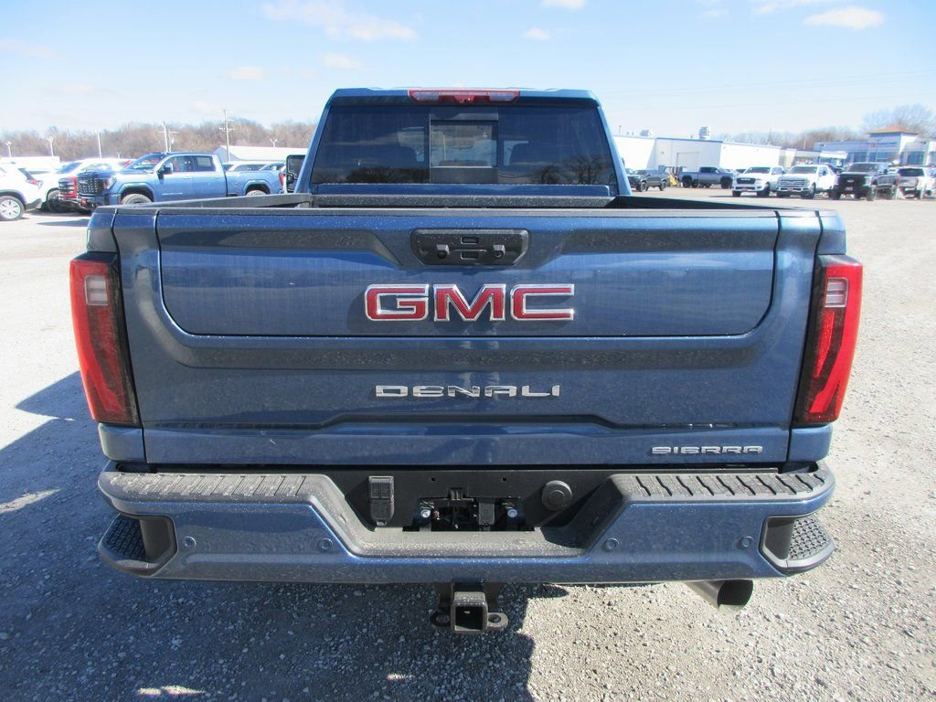 New 2026 GMC Sierra 2500 Denali w/ Denali Reserve Package image 6