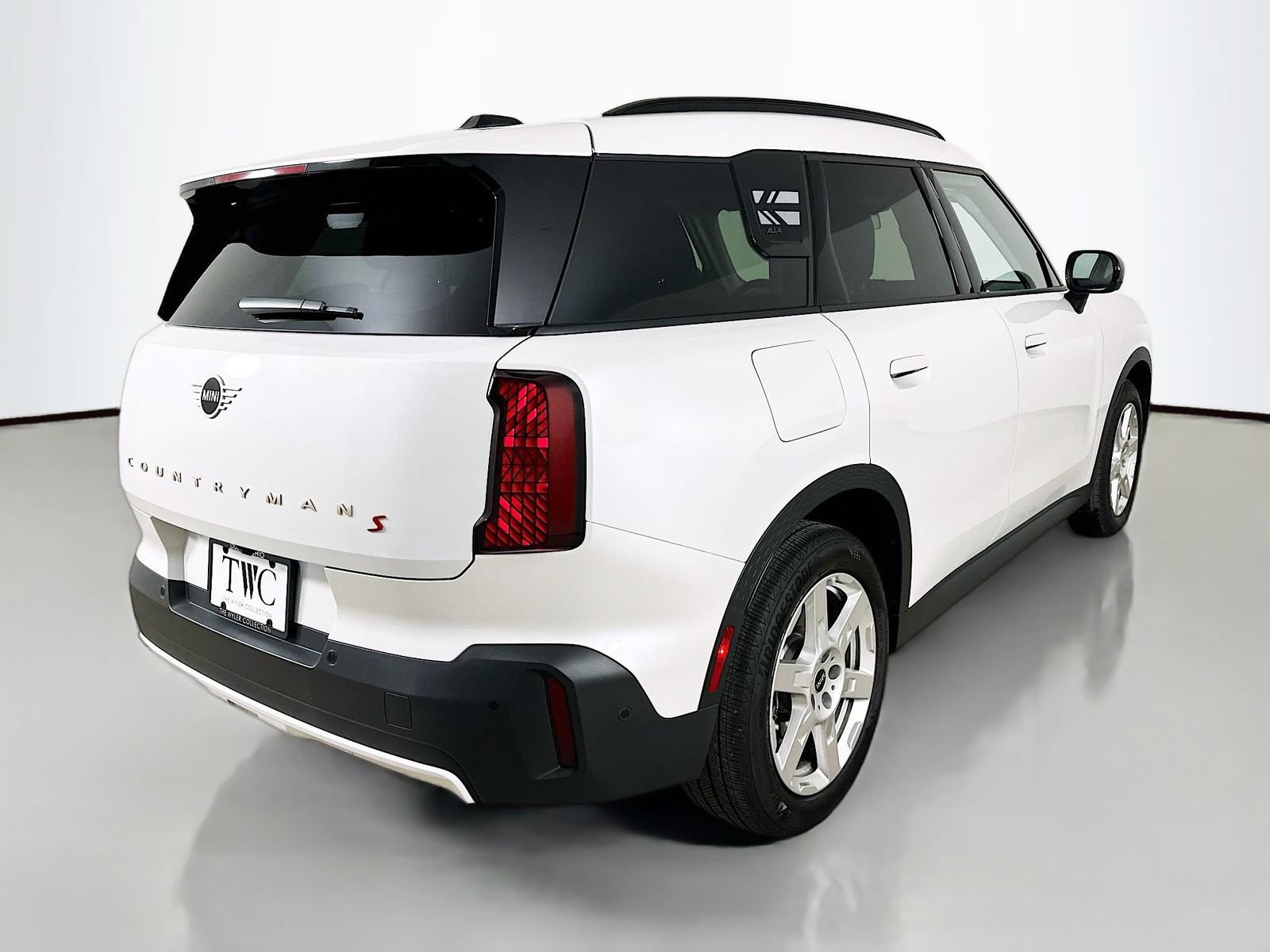 Used 2025 MINI Cooper Countryman S w/ Comfort Package Max AWD/4WD image 5