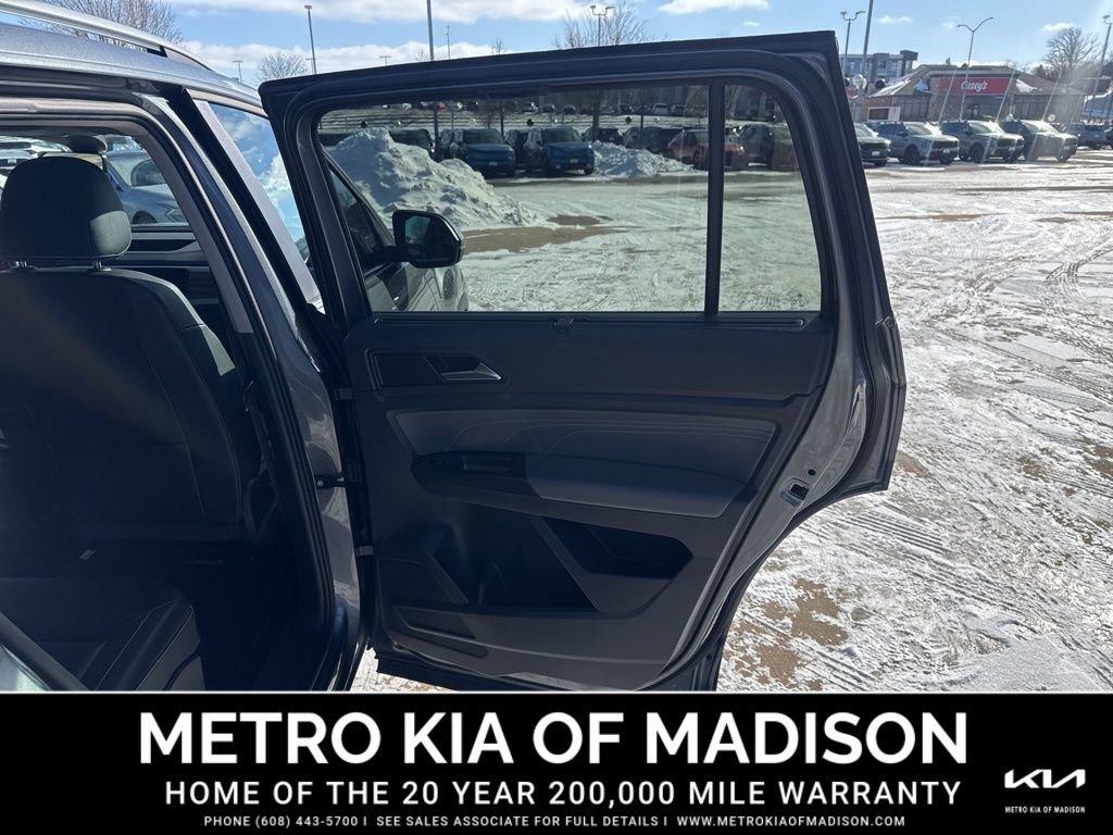 Used 2022 Volkswagen Atlas SEL image 31