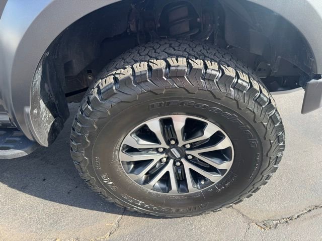 Used 2020 Ford F150 Raptor w/ Equipment Group 801A Mid image 17