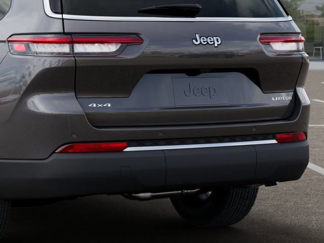 New 2025 Jeep Grand Cherokee L Laredo image 13