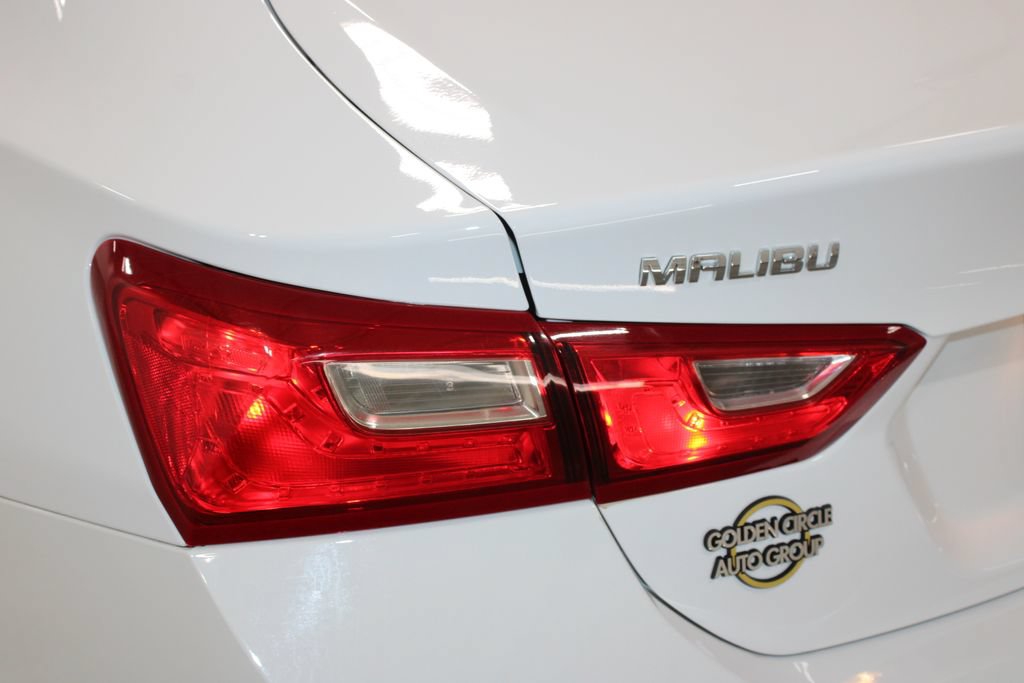 Used 2025 Chevrolet Malibu LT FWD image 24