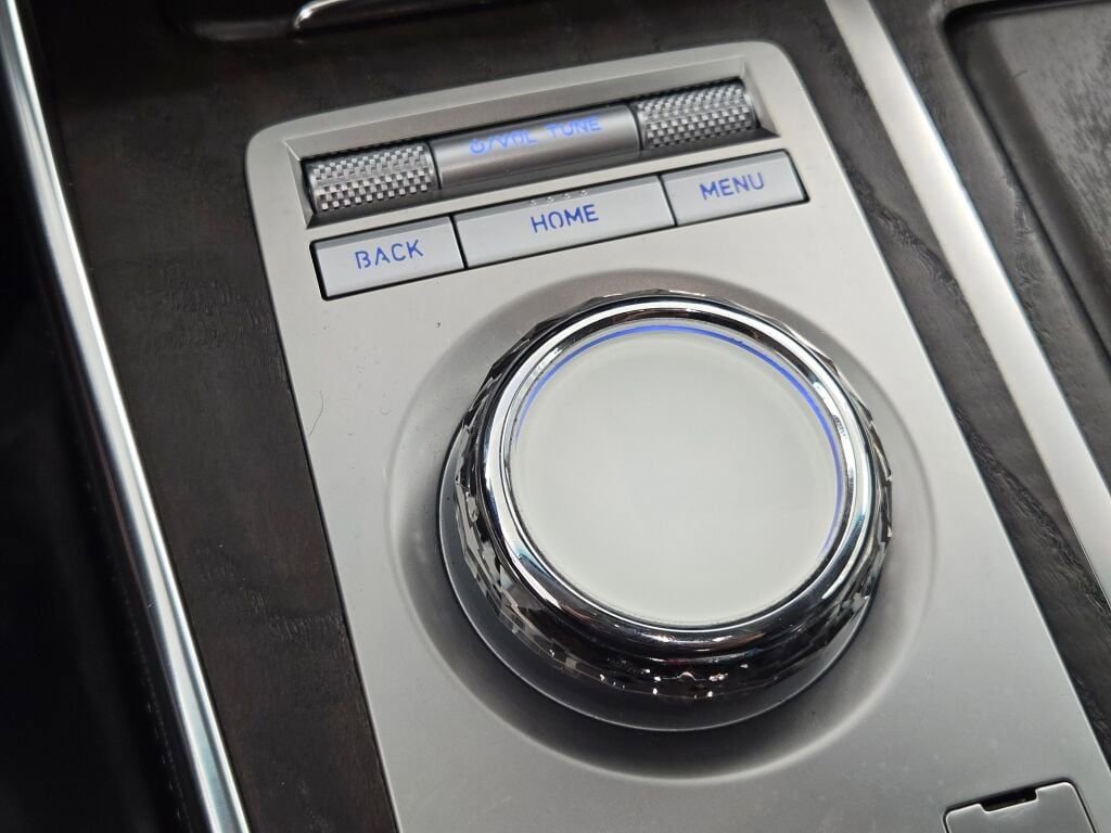 Used 2024 Genesis GV80 2.5T image 32
