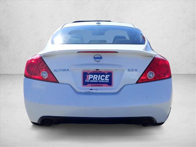Used 2010 Nissan Altima 2.5 S w/ Premium Pkg image 3