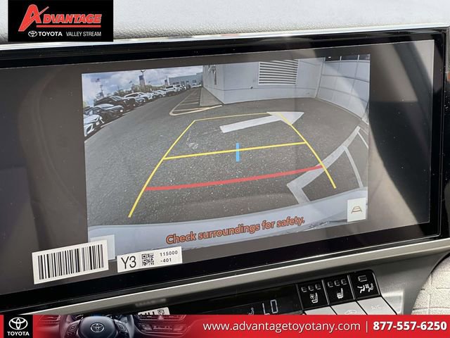 Used 2026 Toyota Camry XLE w/ Premium Package AWD/4WD image 34