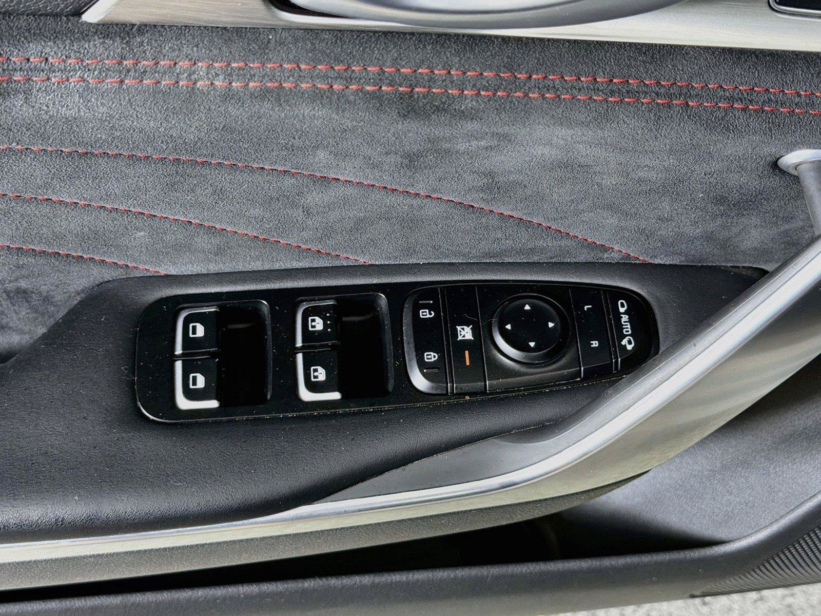 Used 2023 Kia Stinger GT2 AWD/4WD image 17
