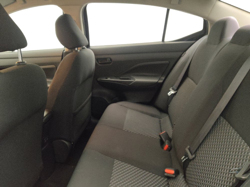 Used 2021 Nissan Versa S FWD image 18
