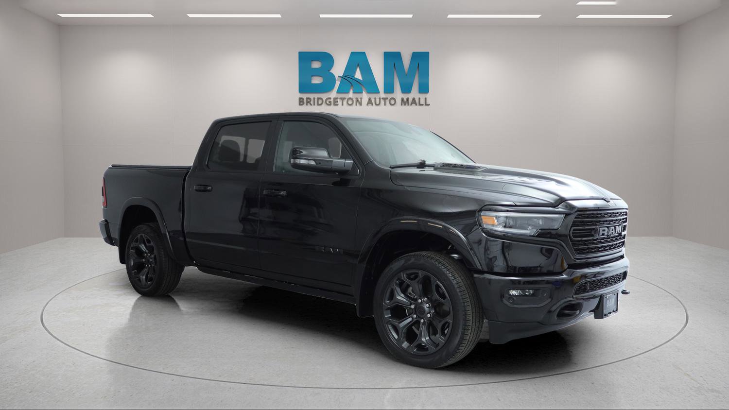 Used 2023 RAM 1500 Limited AWD/4WD image 1