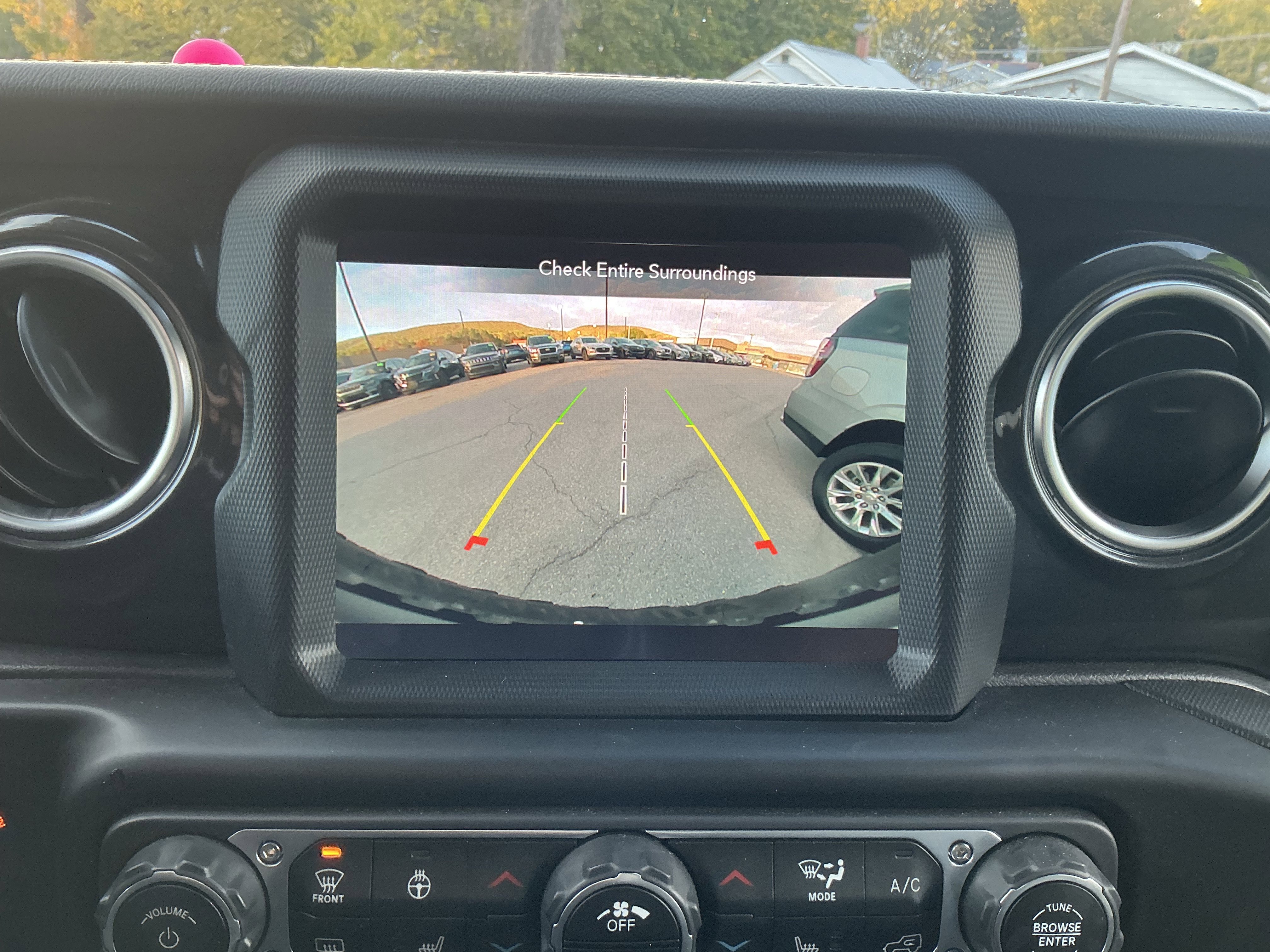 Used 2022 Jeep Wrangler Unlimited Rubicon w/ Trailer Tow Package image 26