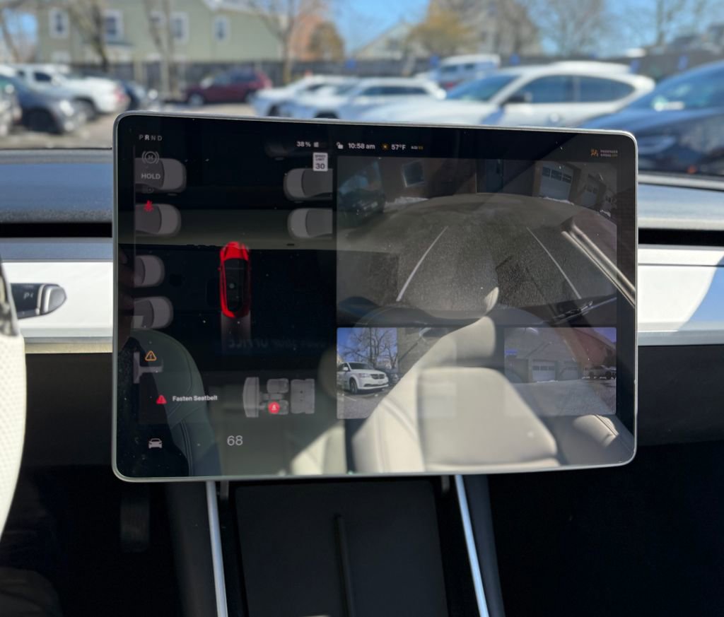 Used 2020 Tesla Model 3 Standard Range Plus image 28