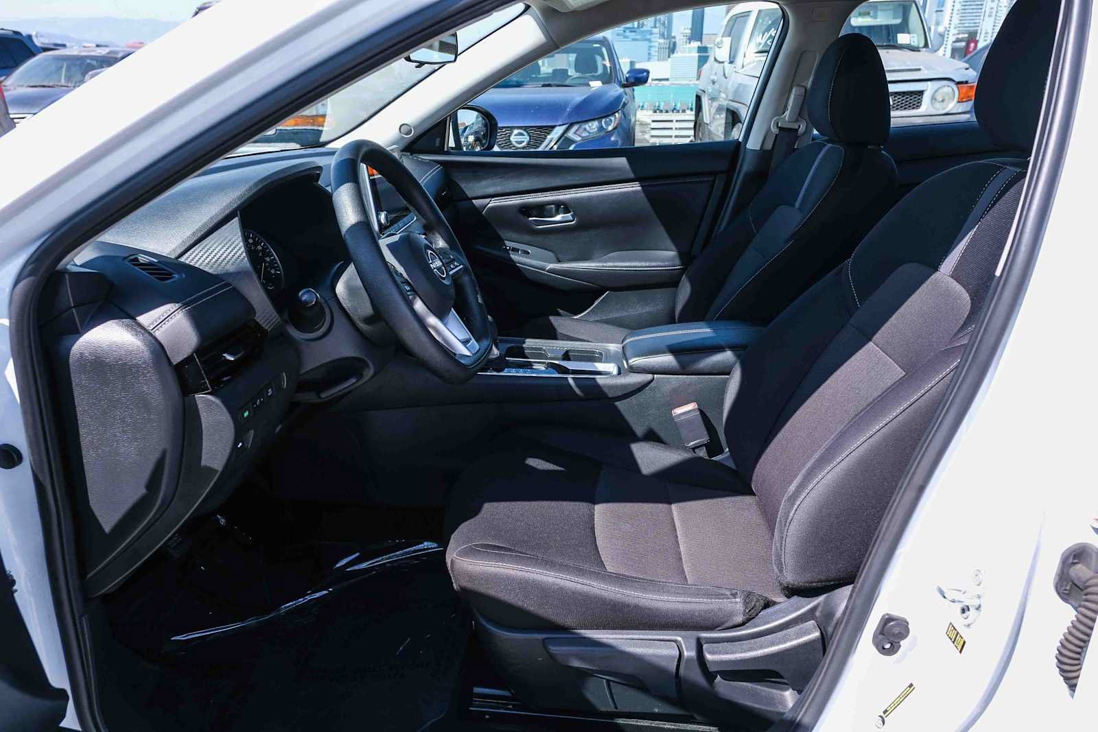 Used 2024 Nissan Sentra SV FWD image 20