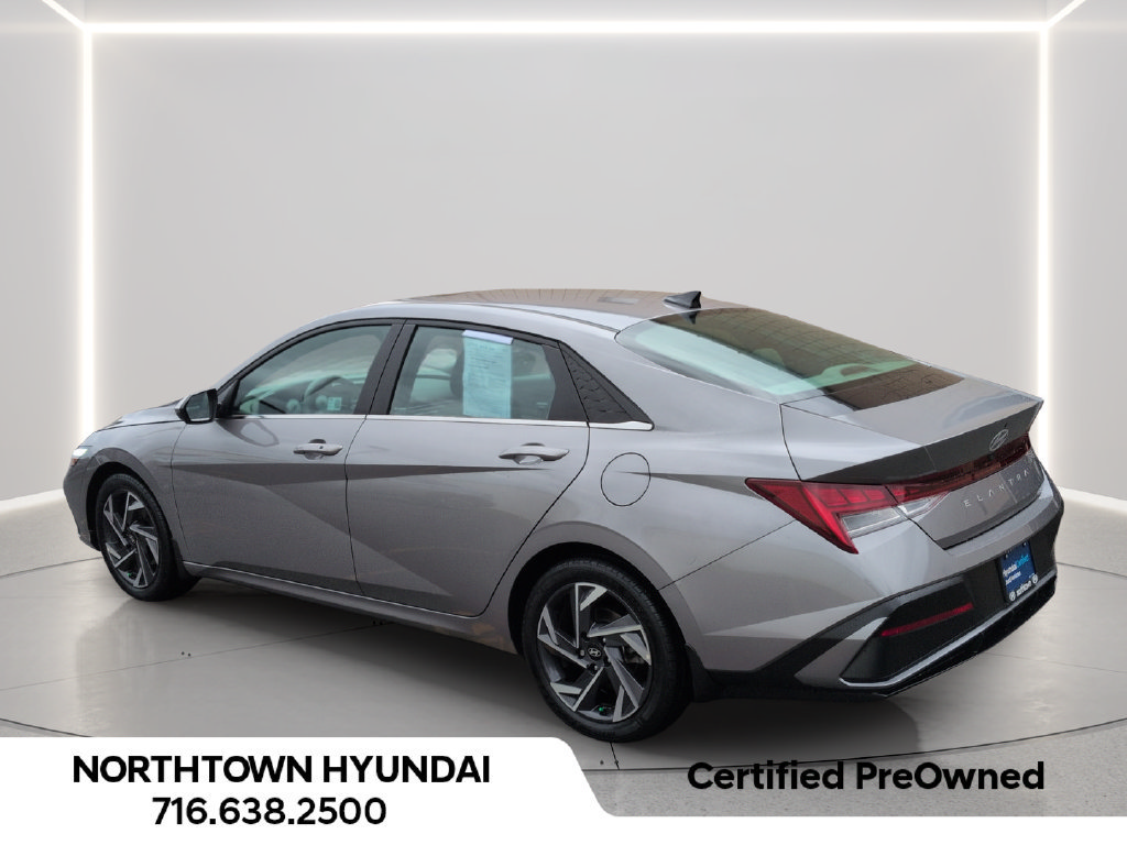 Certified 2024 Hyundai Elantra SEL w/ Convenience Package FWD image 4