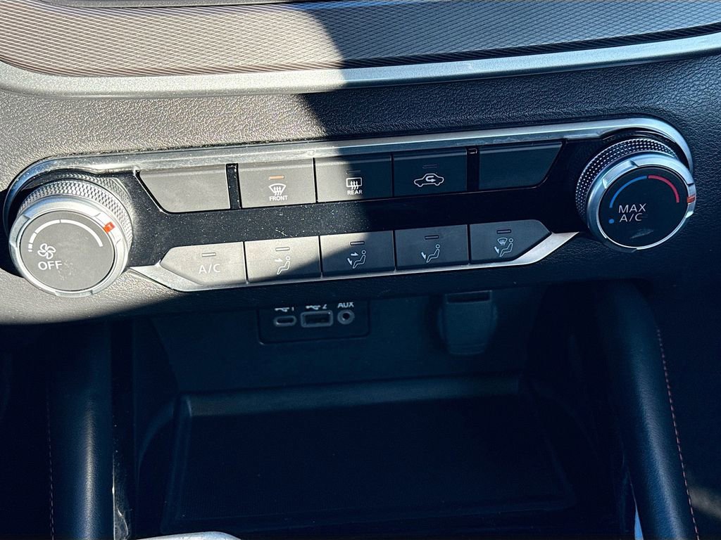 Used 2024 Nissan Altima 2.5 SR image 16