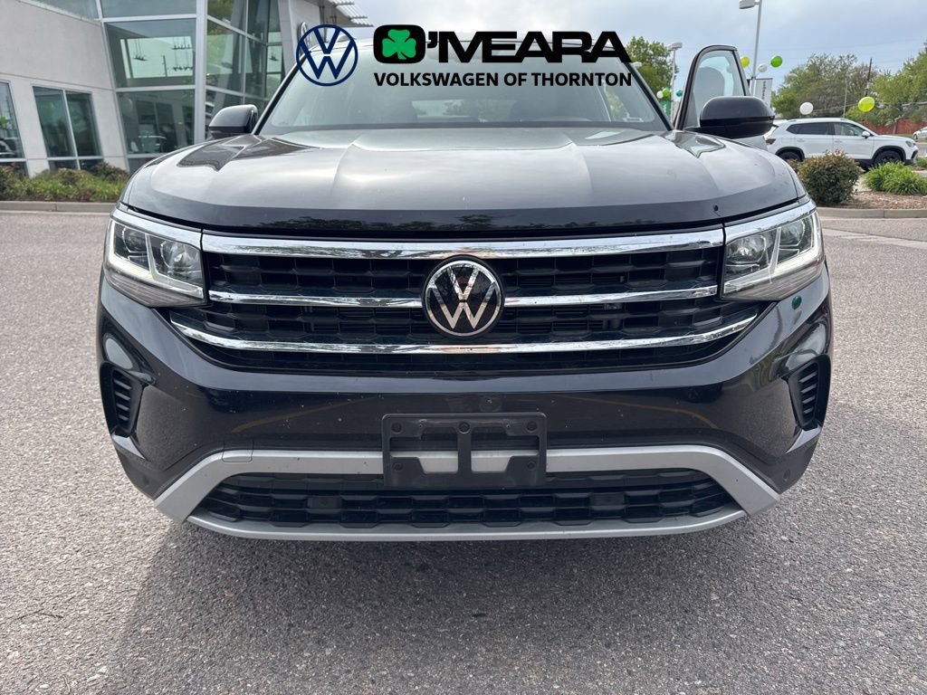 Used 2023 Volkswagen Atlas Cross Sport SE AWD/4WD image 2