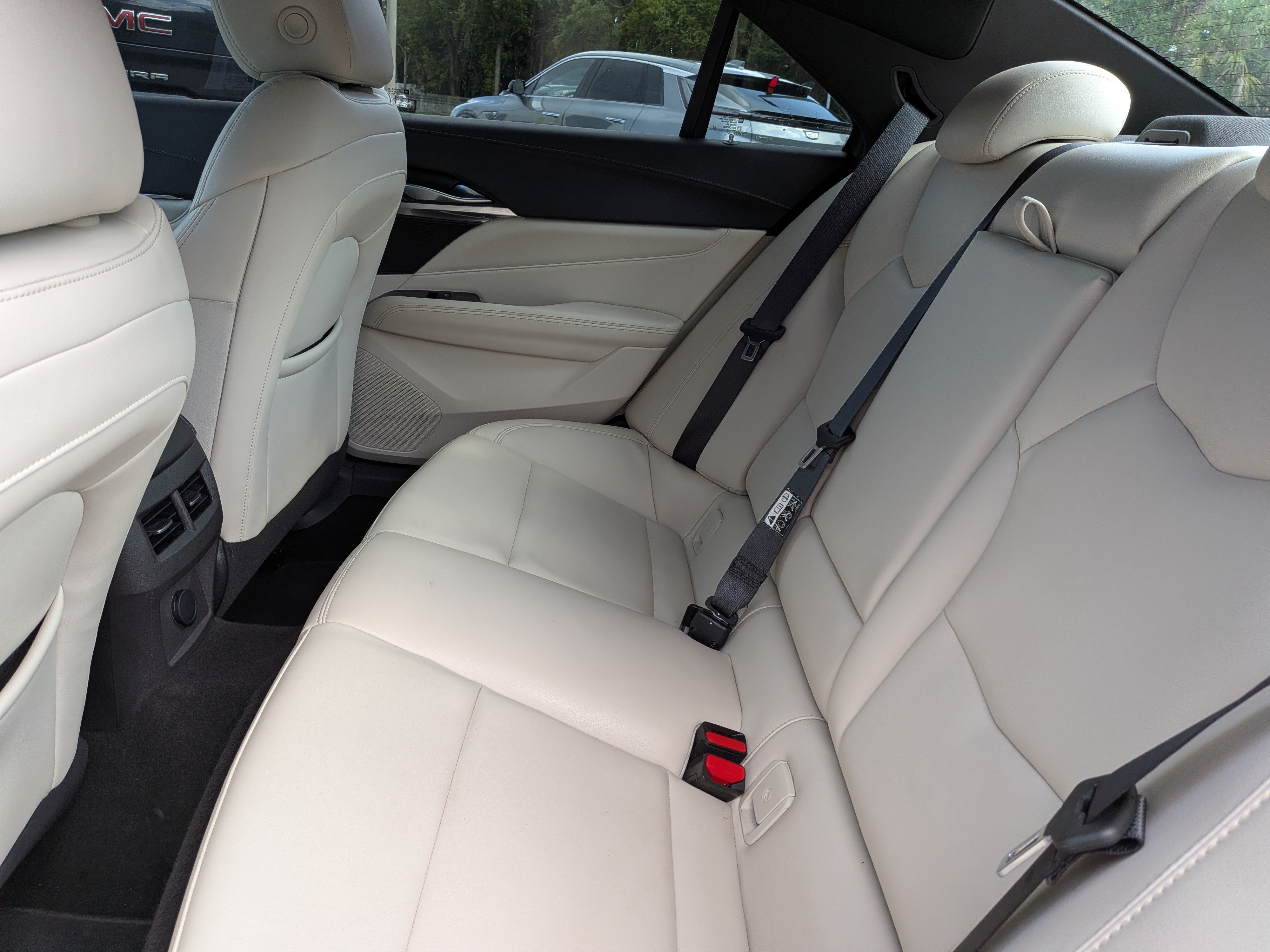 Certified 2022 Cadillac CT4 Luxury w/ Sun And Sound Package RWD image 16