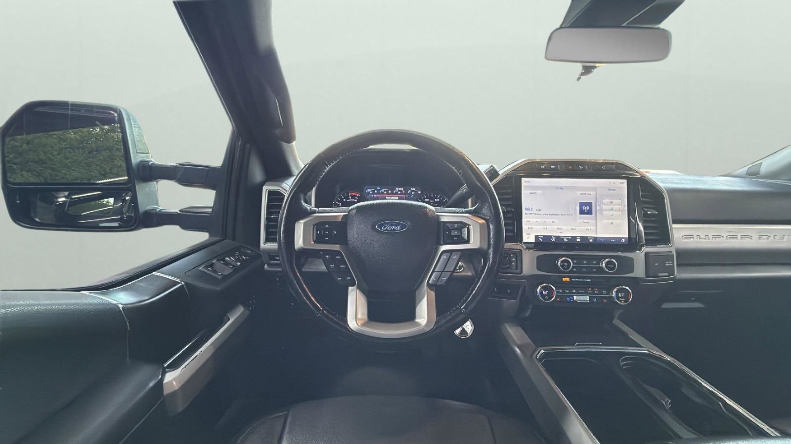 Used 2022 Ford F350 Lariat w/ Lariat Ultimate Package image 10