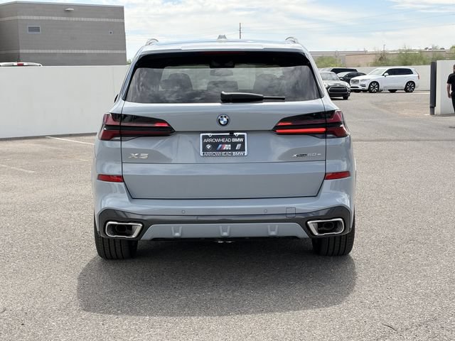 Used 2026 BMW X5 xDrive50e w/ M Sport Package AWD/4WD image 6