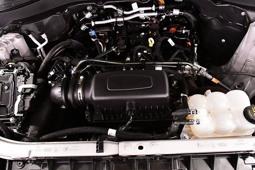 Used 2024 Ford Explorer XLT w/ Equipment Group 202A image 36