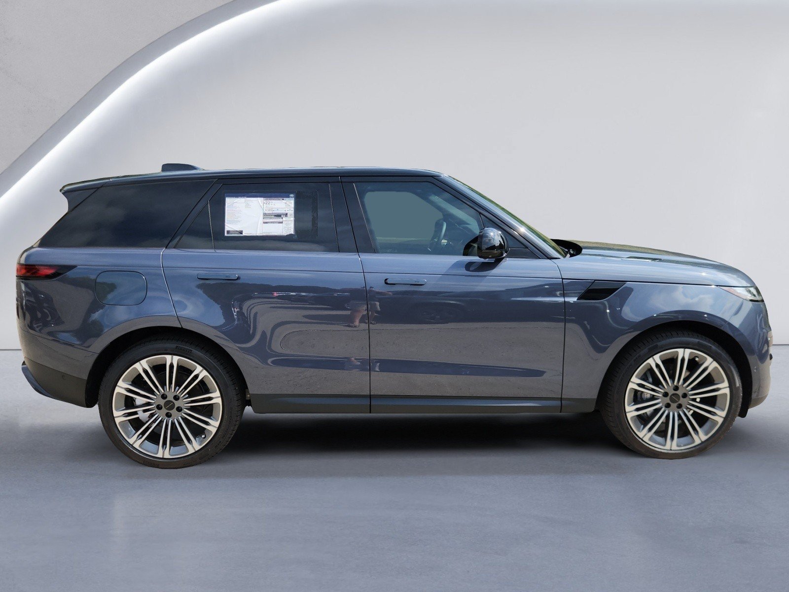 New 2026 Land Rover Range Rover Sport SE AWD/4WD image 6