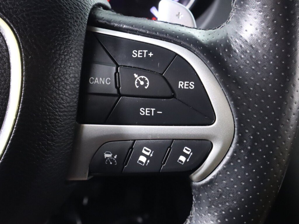 Used 2015 Dodge Durango Citadel w/ Technology Group RWD image 13