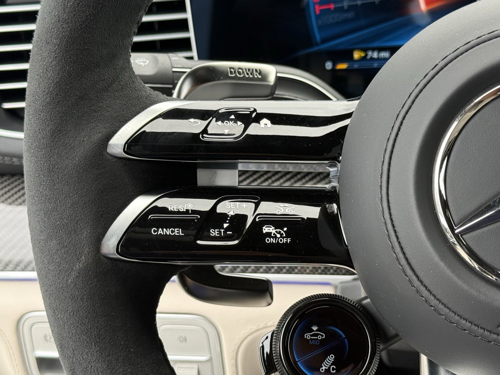 New 2026 Mercedes-Benz GLS 63 AMG 4MATIC image 20