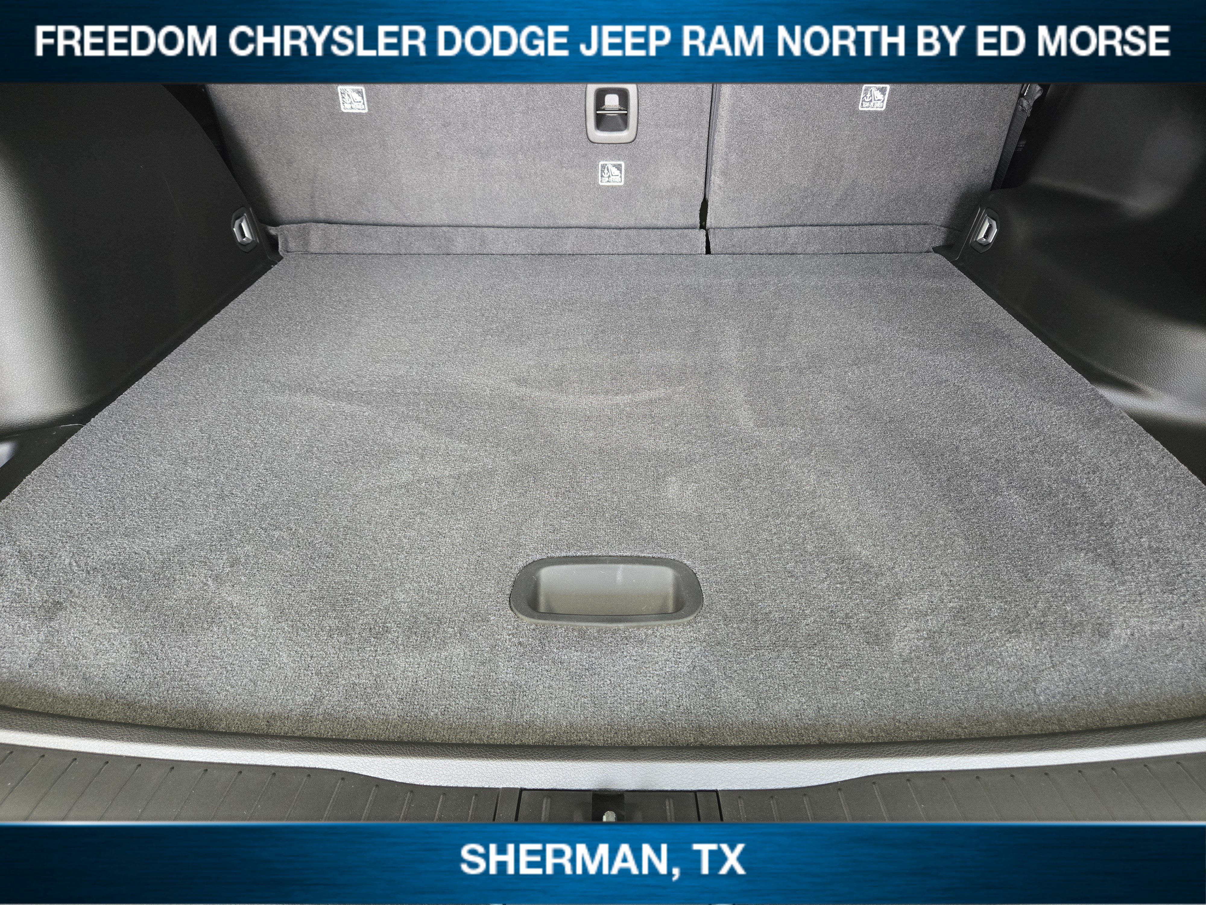 New 2025 Jeep Grand Cherokee Laredo RWD image 23