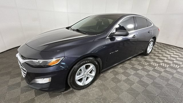 Used 2023 Chevrolet Malibu LS FWD image 6