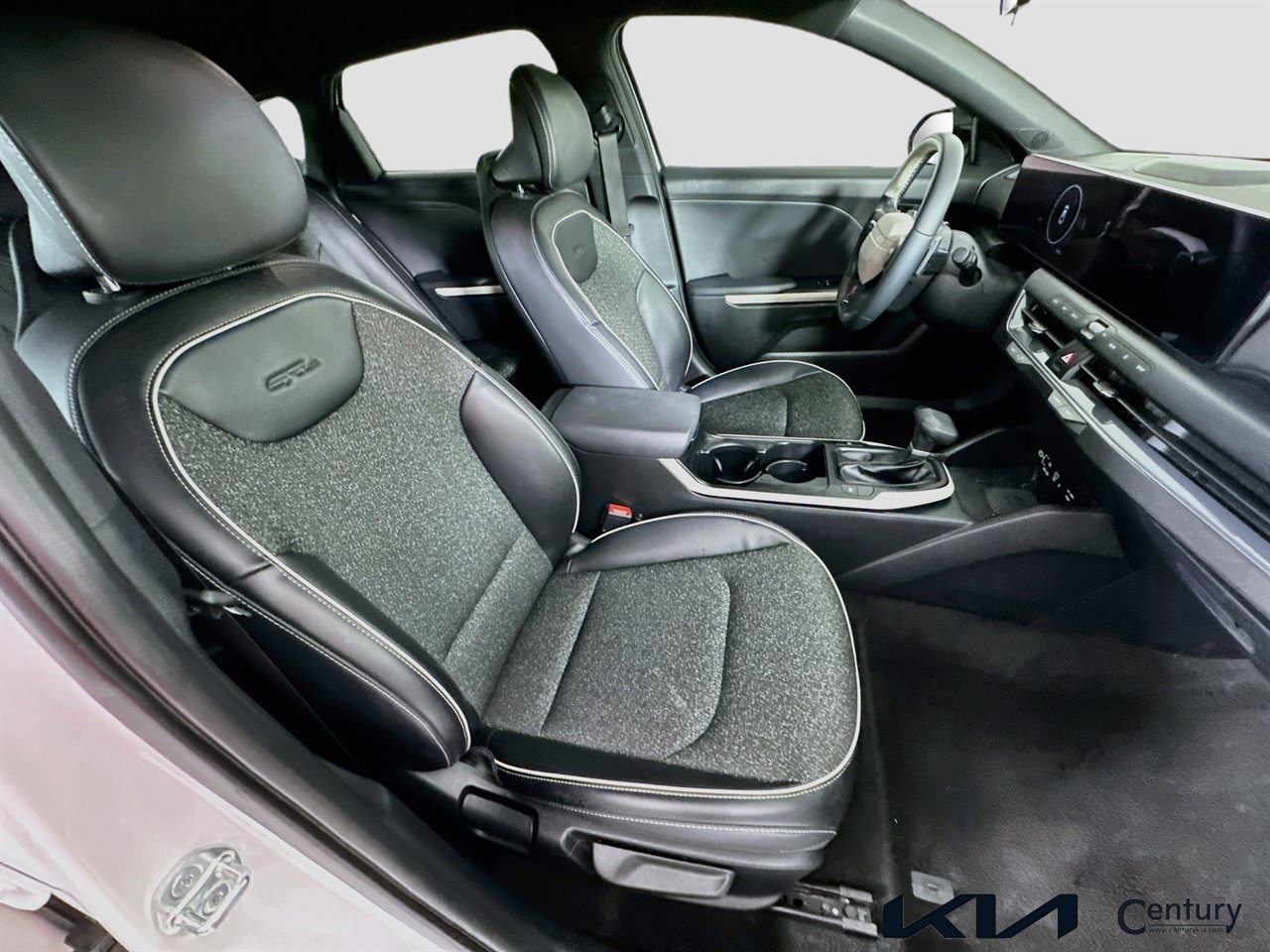 Certified 2025 Kia K4 GT-Line FWD image 26