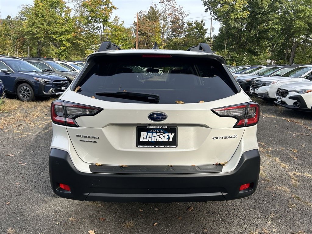 New 2025 Subaru Outback Premium image 7