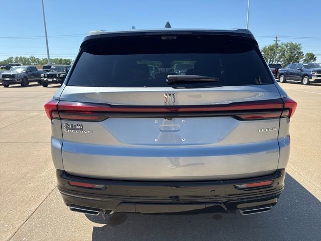 New 2026 Buick Enclave Sport Touring w/ Power Package FWD image 4
