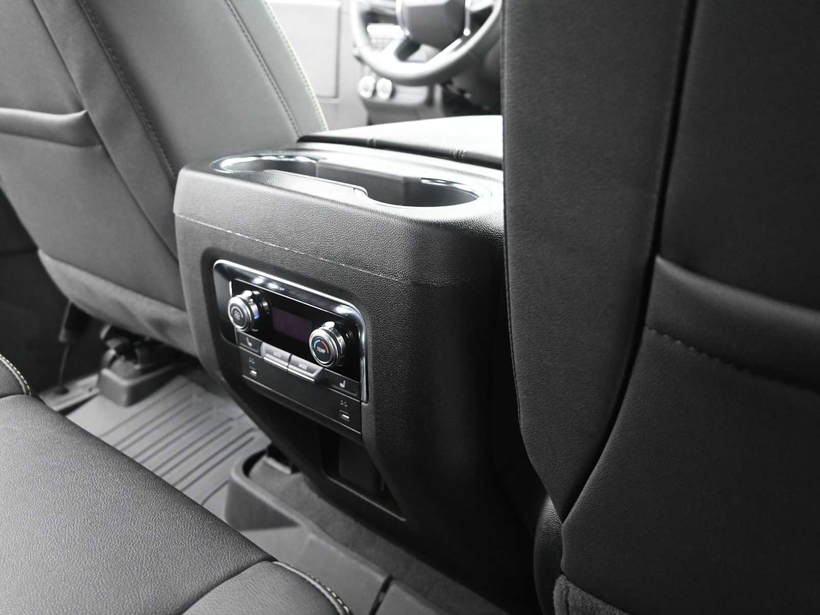 New 2026 GMC Yukon Elevation w/ LPO, Floor Liner Package image 24