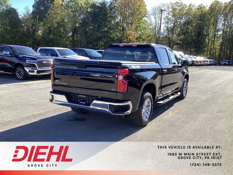 Used 2023 Chevrolet Silverado 1500 LT AWD/4WD image 7