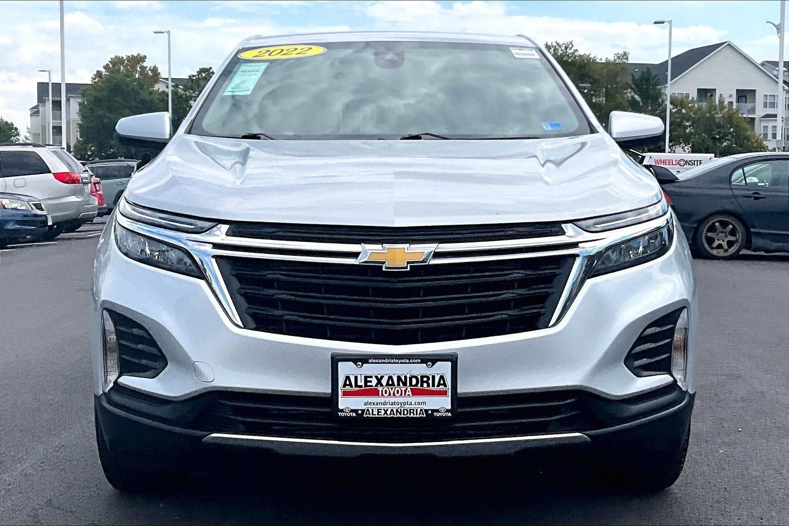 Used 2022 Chevrolet Equinox LT FWD image 3