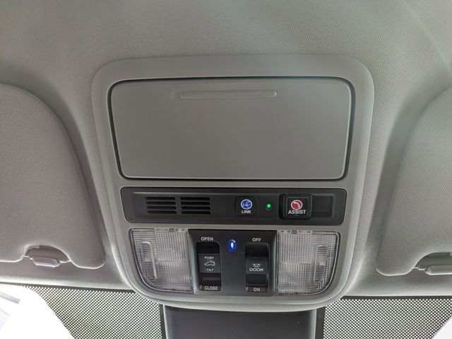 Used 2023 Honda Odyssey Touring image 25