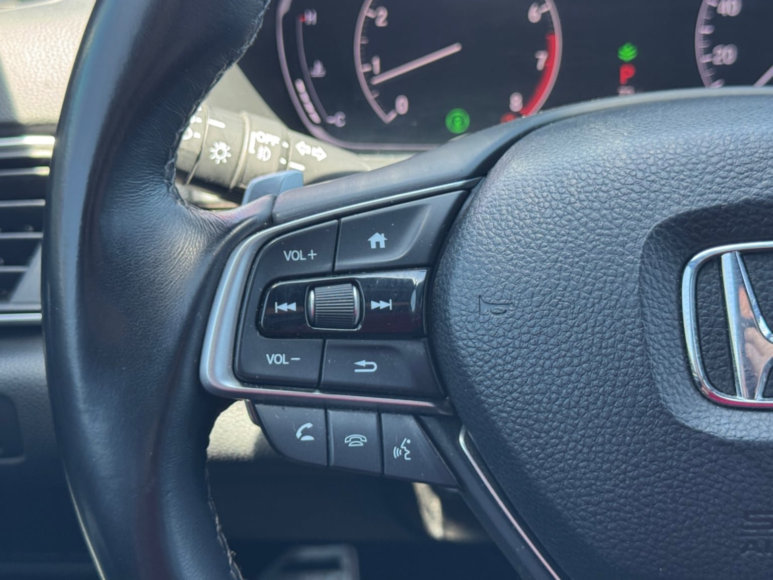 Used 2019 Honda Accord Sport image 22