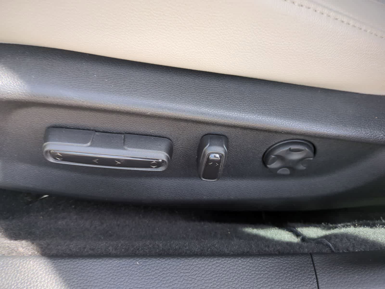 Used 2019 Honda Accord EX-L image 17