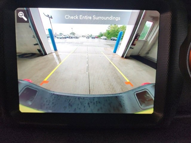 Used 2023 Jeep Gladiator Mojave w/ Cold Weather Group image 22