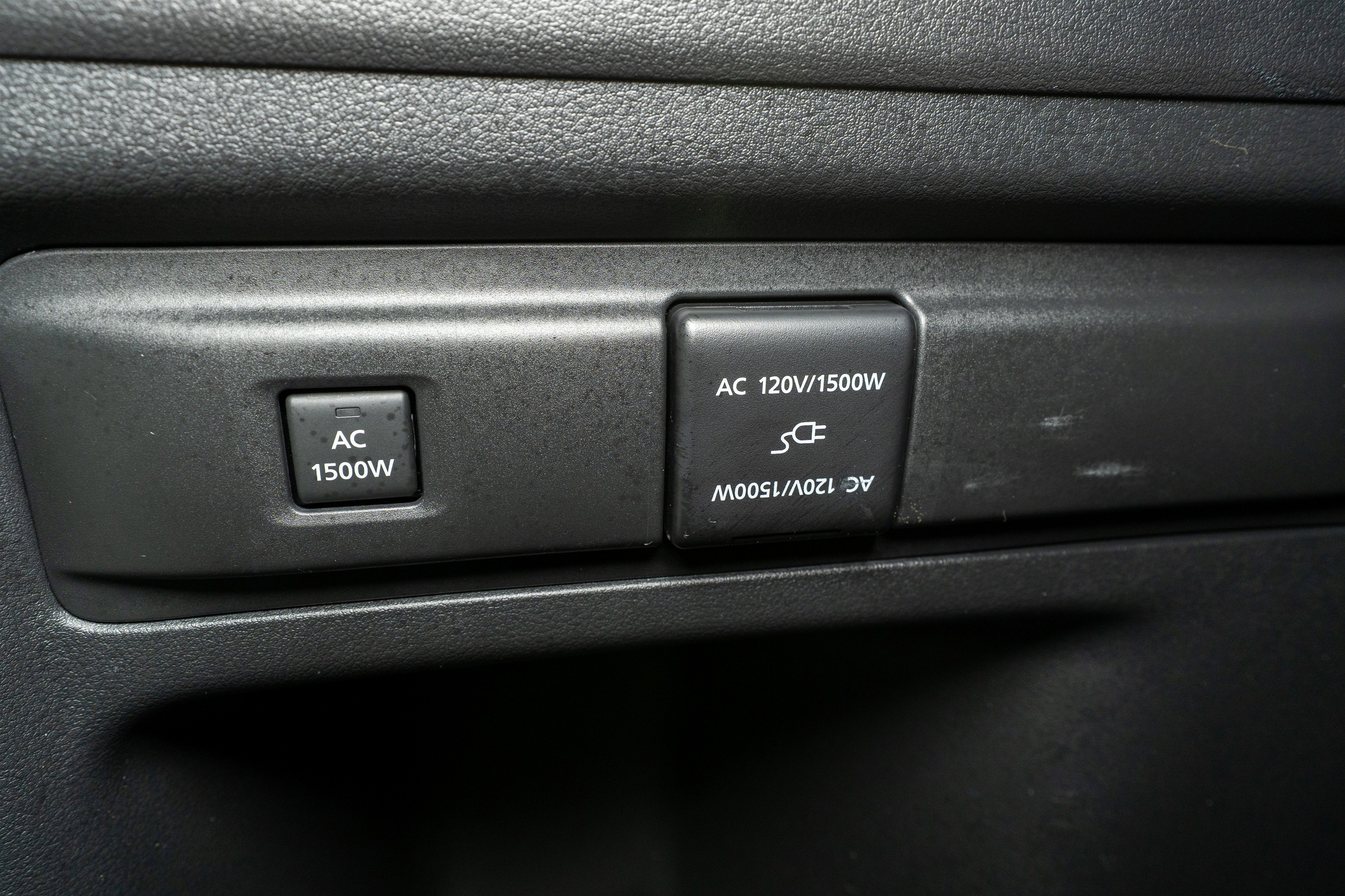 Used 2024 MAZDA CX-90 Plug-In Hybrid w/ Premium Pkg image 36