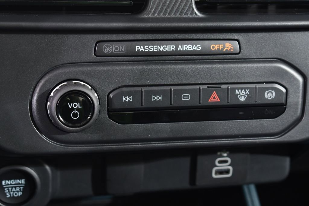 New 2025 Ford Maverick XLT w/ Equipment Group 301A image 30