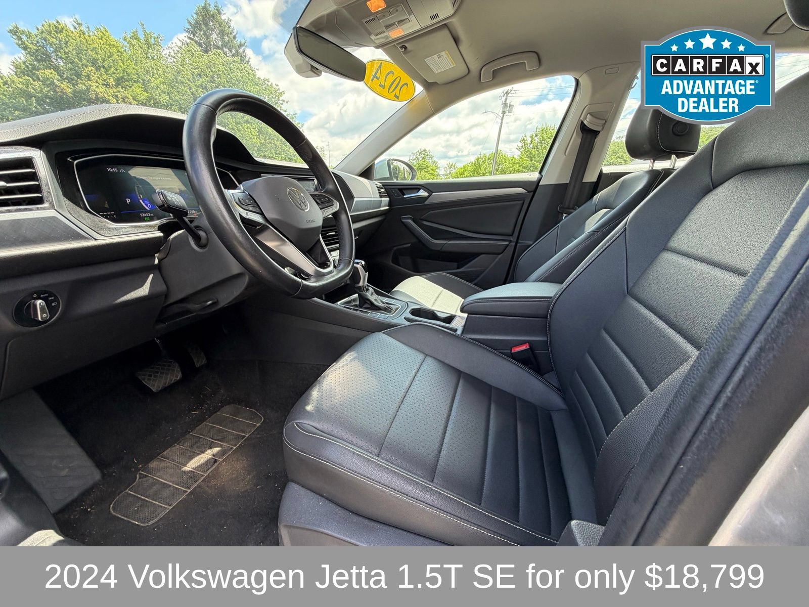 Used 2024 Volkswagen Jetta SE FWD image 9