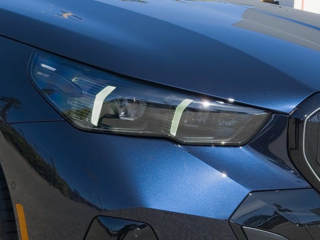 New 2026 BMW 530i w/ M Sport Package image 5