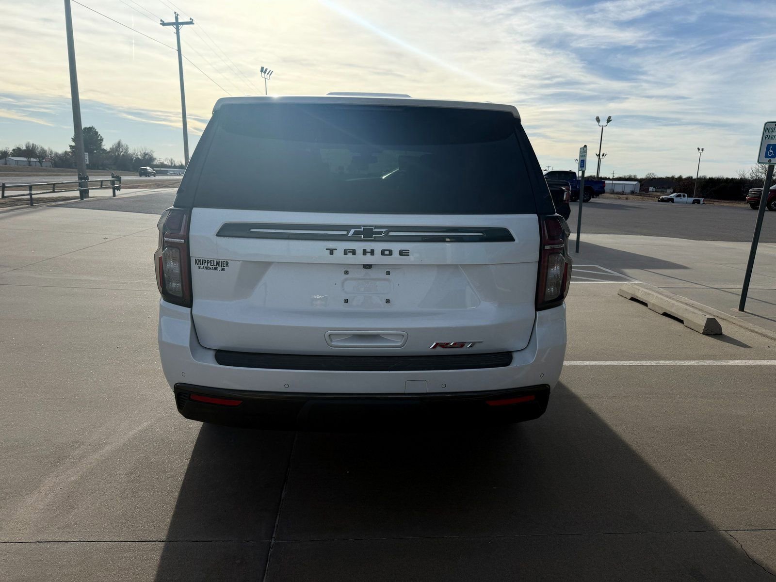 Used 2021 Chevrolet Tahoe RST w/ Luxury Package RWD image 3