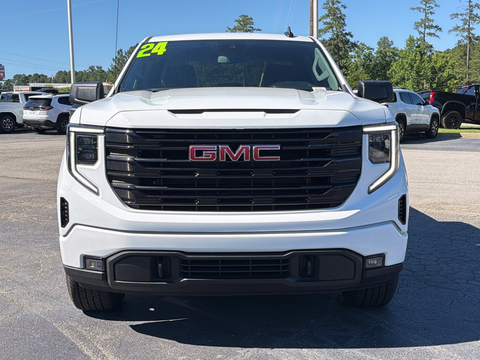Used 2024 GMC Sierra 1500 Elevation AWD/4WD image 6