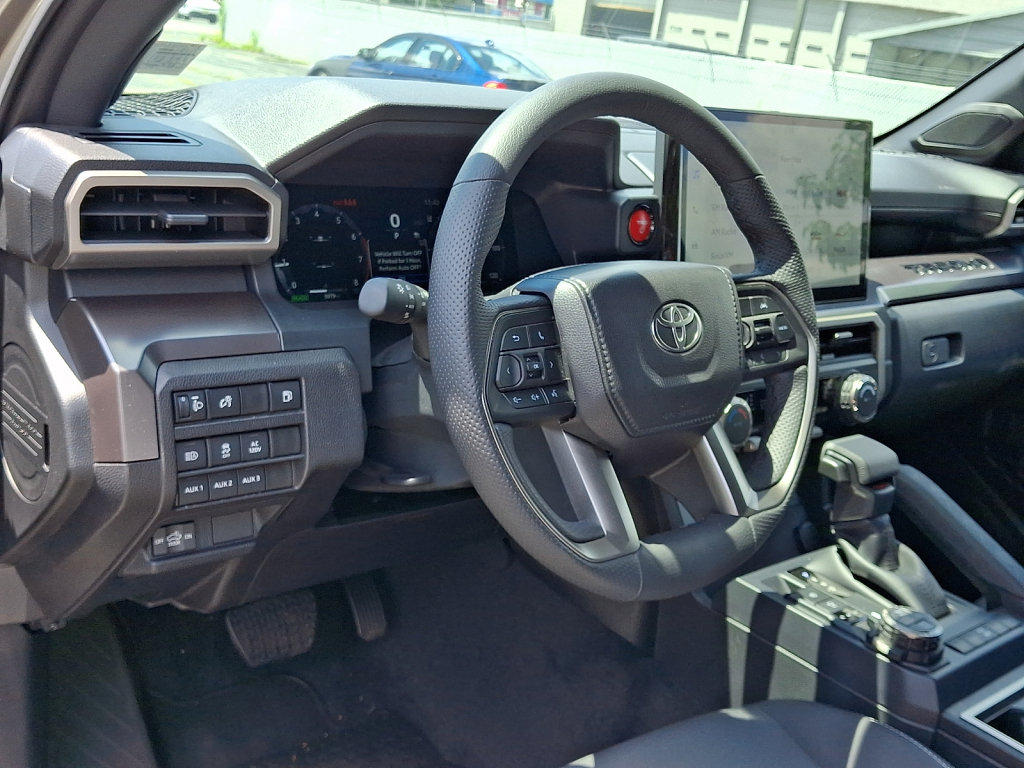 Used 2026 Toyota Tacoma TRD Off-Road w/ TRD Off Road Upgrade Package AWD/4WD image 25